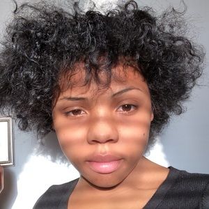 Meet your Posher, Destiny